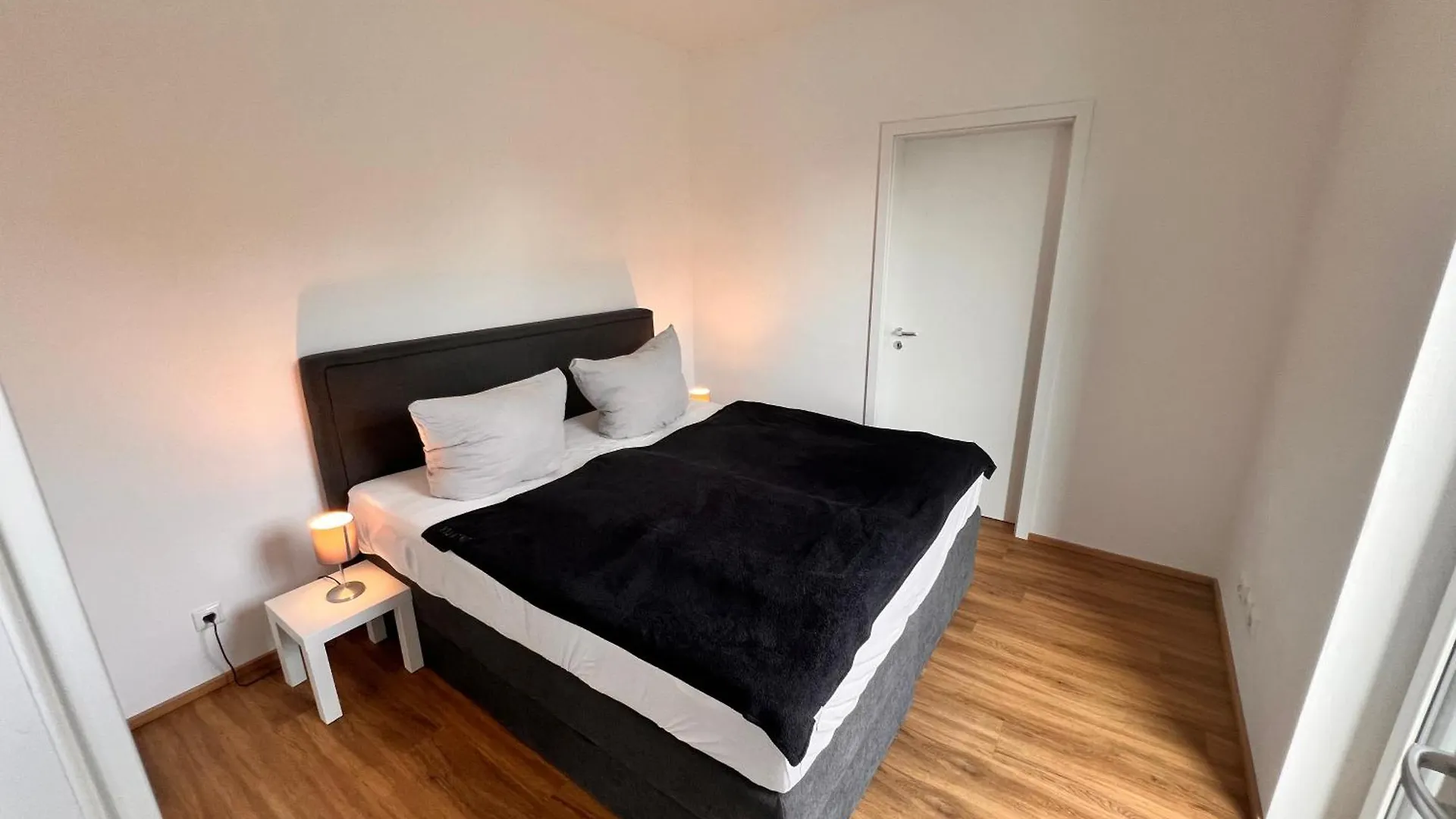 דירה Modernes City-Apartment - Top-Lage In Nuernberg גרמניה